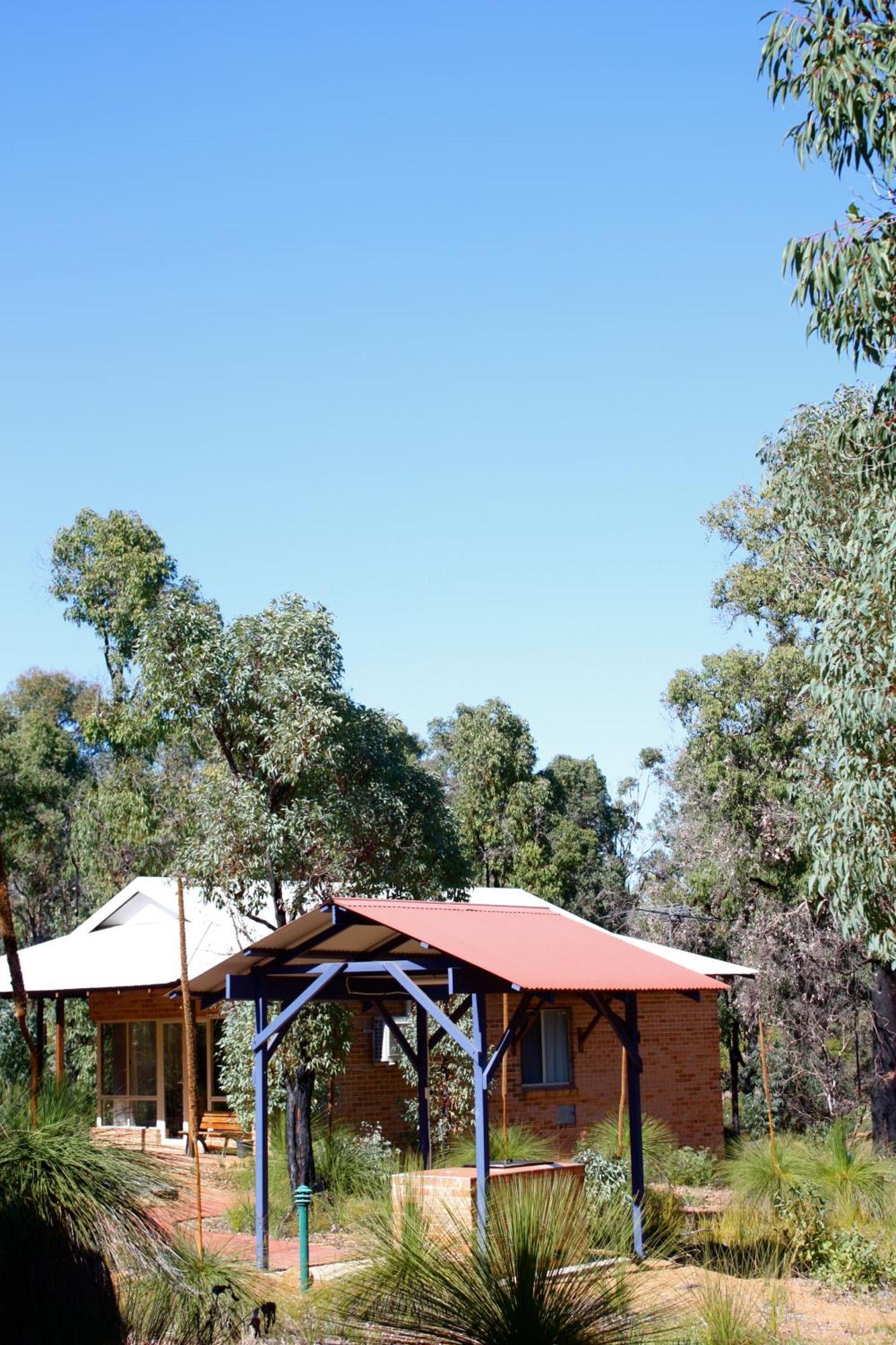 Chalets On Stoneville Exterior photo