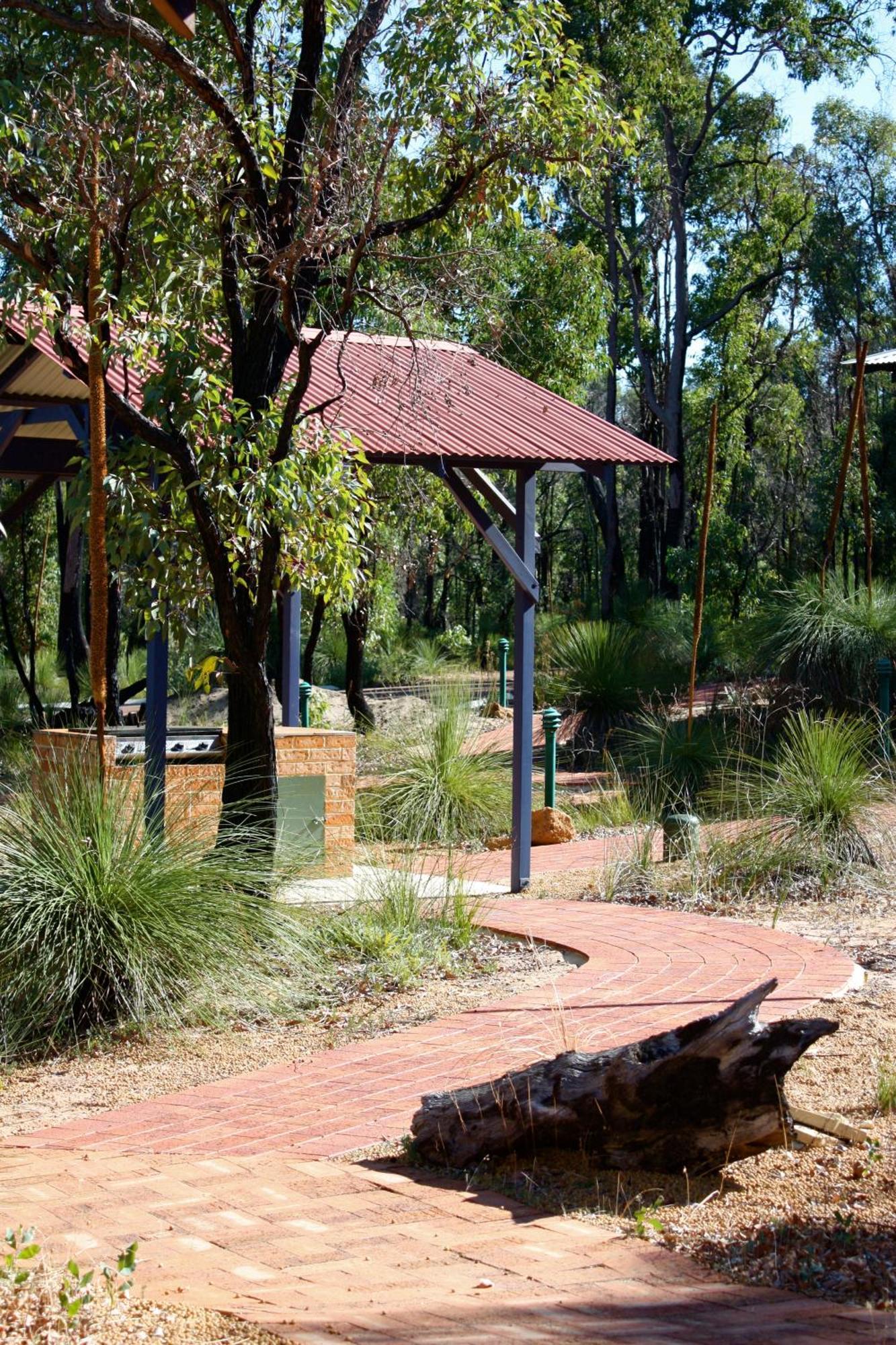 Chalets On Stoneville Exterior photo