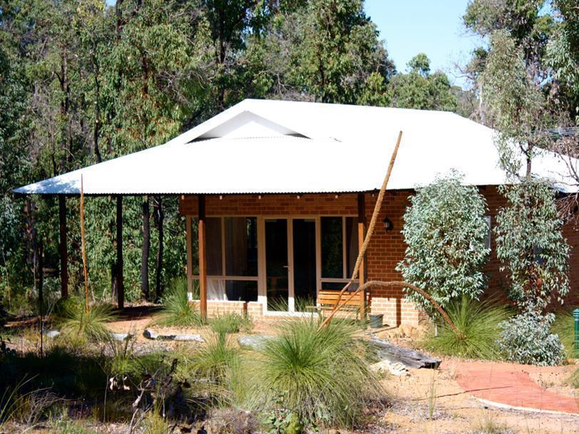 Chalets On Stoneville Exterior photo